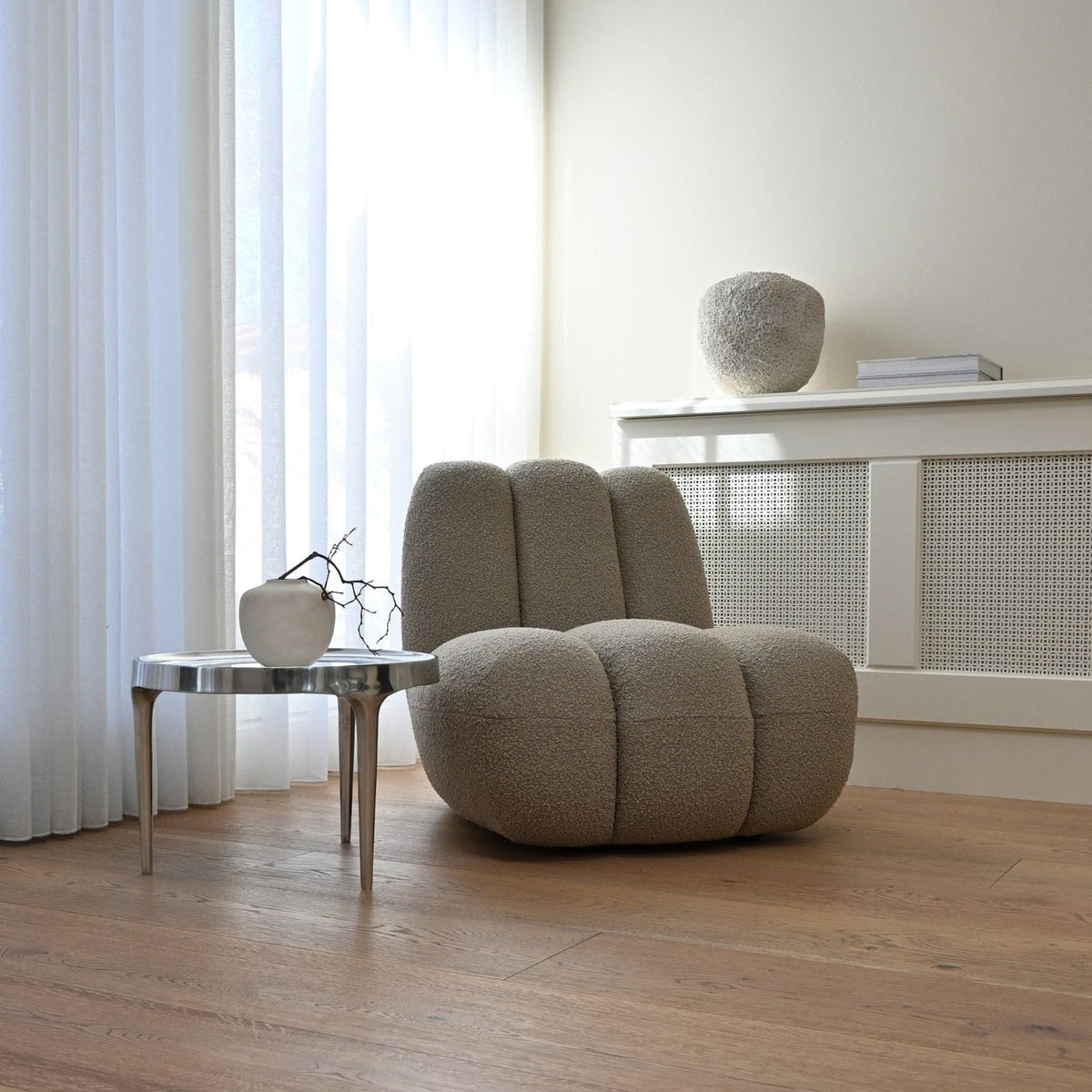 Toe Chair - Smoked Sand Bouclé by 101 Copenhagen