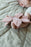Jouets pour bébé froissés et hochet Lily Pond - Lot de 3 par Lorena Canals