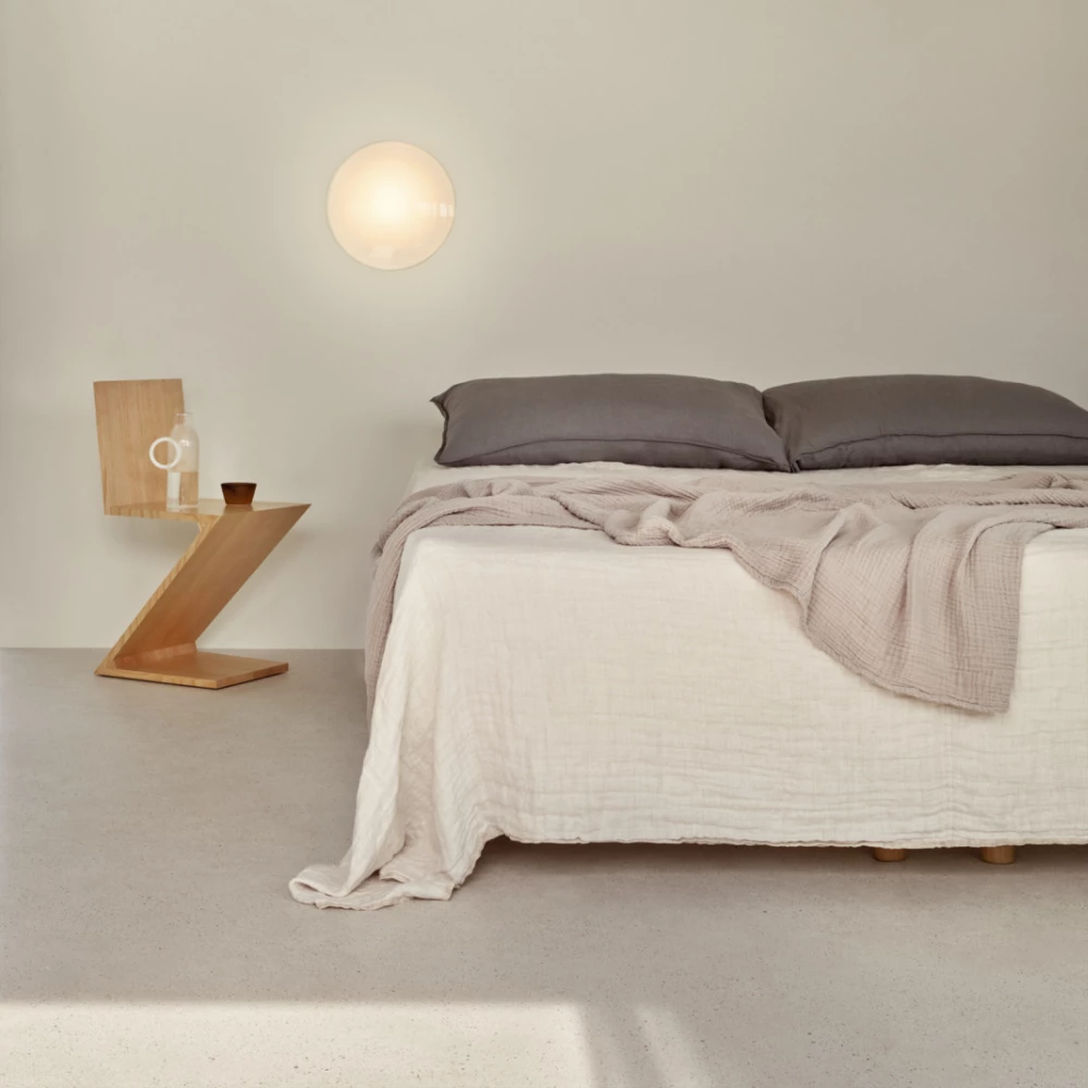 AJ Eklipta Wall by Louis Poulsen