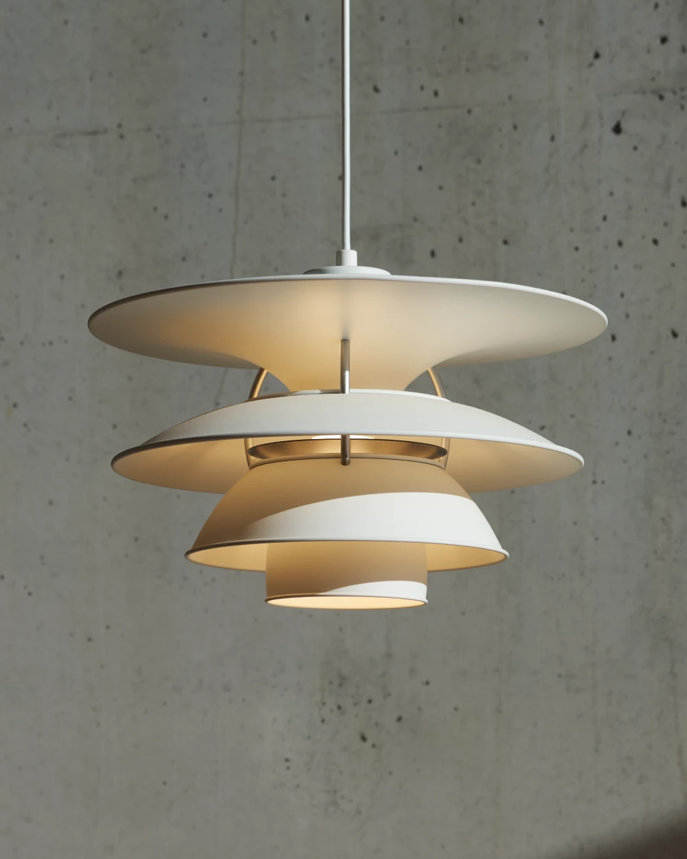 PH 5-4½ Pendant by Louis Poulsen