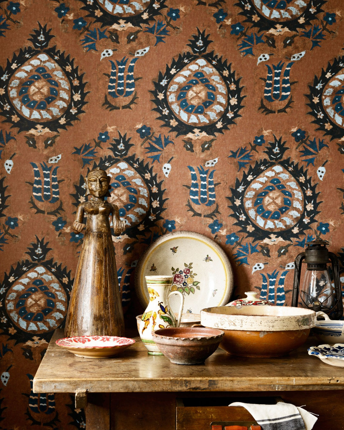 FLOURISH Wallpaper by Mindthegap