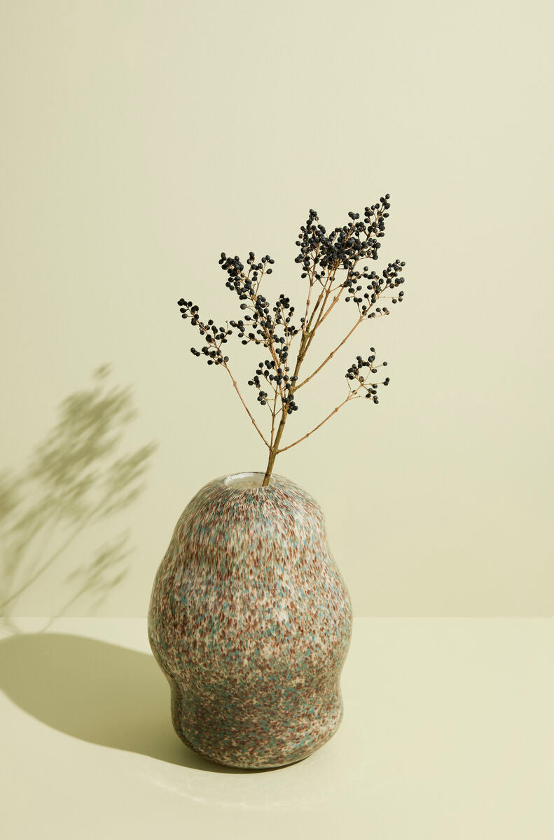 Miro Vase by Hübsch