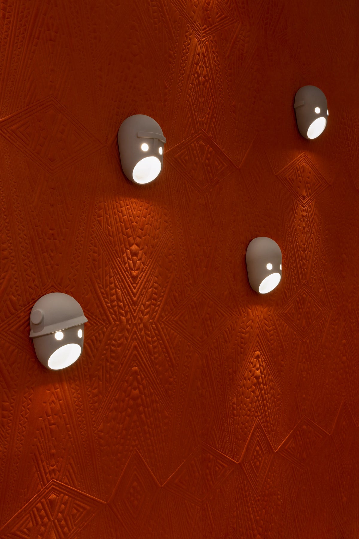 The Party Wall Lamp by Moooi