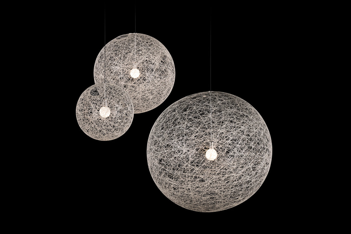 Small black Moooi Random Light II lighting fixture with a 4-meter cord, featuring a modern, artistic design.