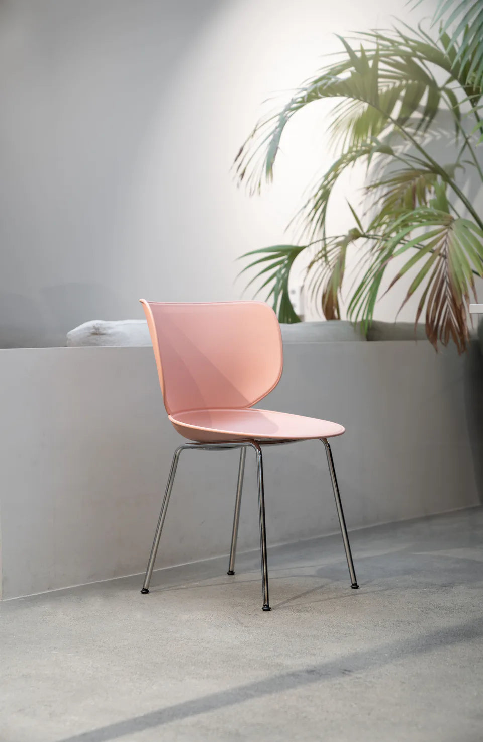 Hana Chairs Un-Upholstered Set of 2 by Moooi