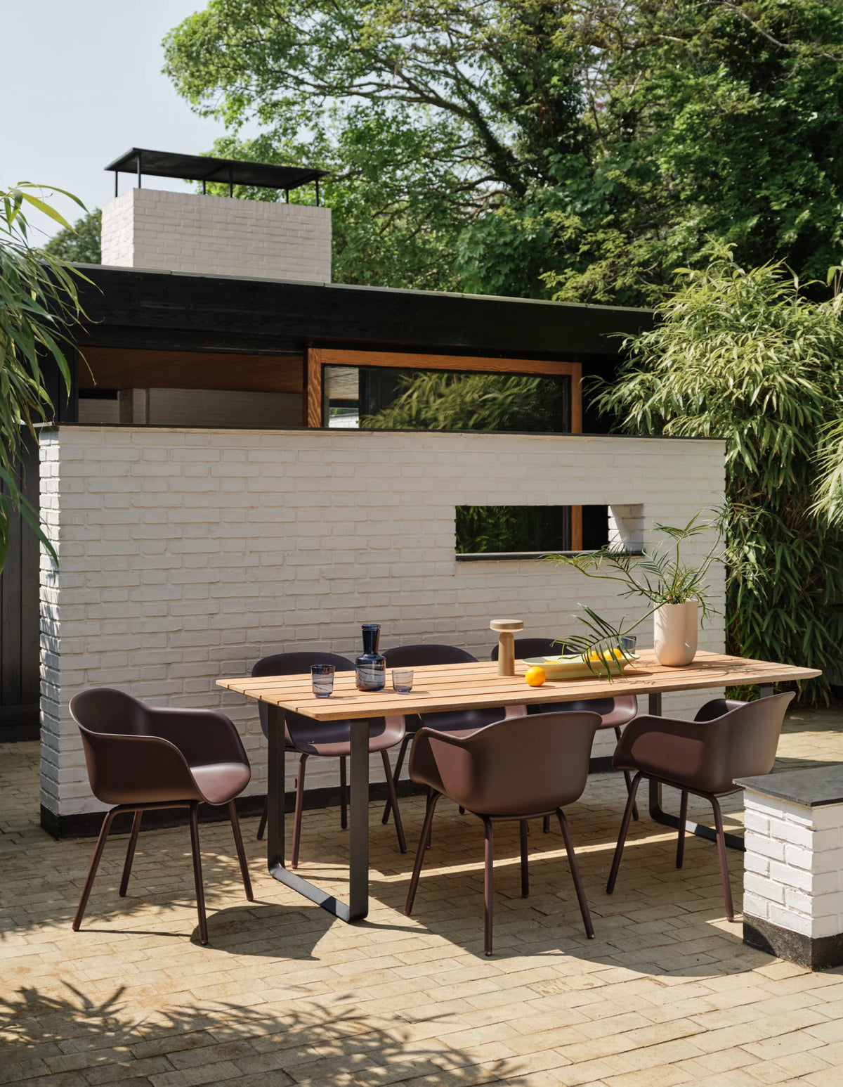 Table d'extérieur 70/70 par Muuto