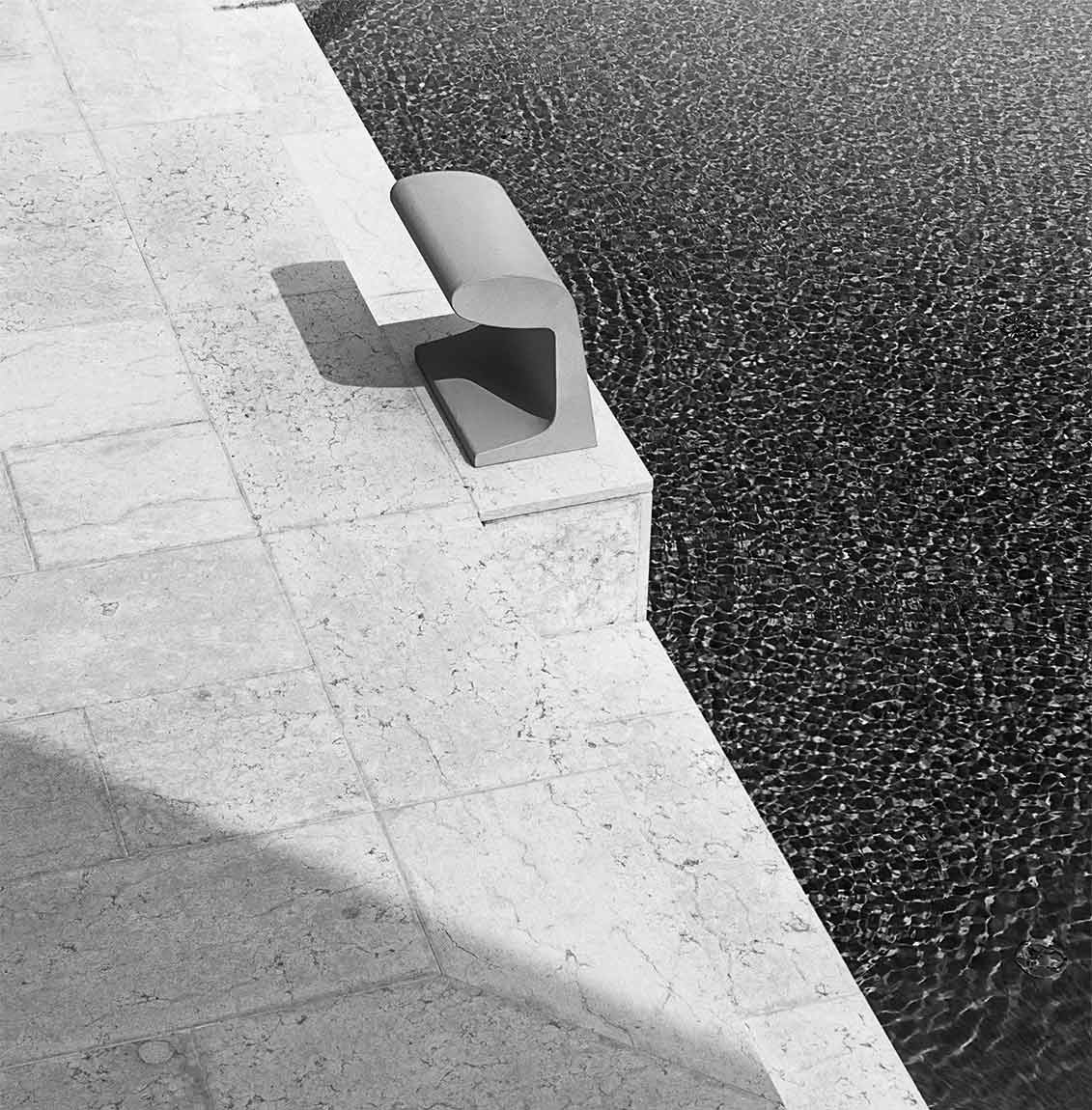 Borne Béton Table and Floor Lamp by Nemo Ark