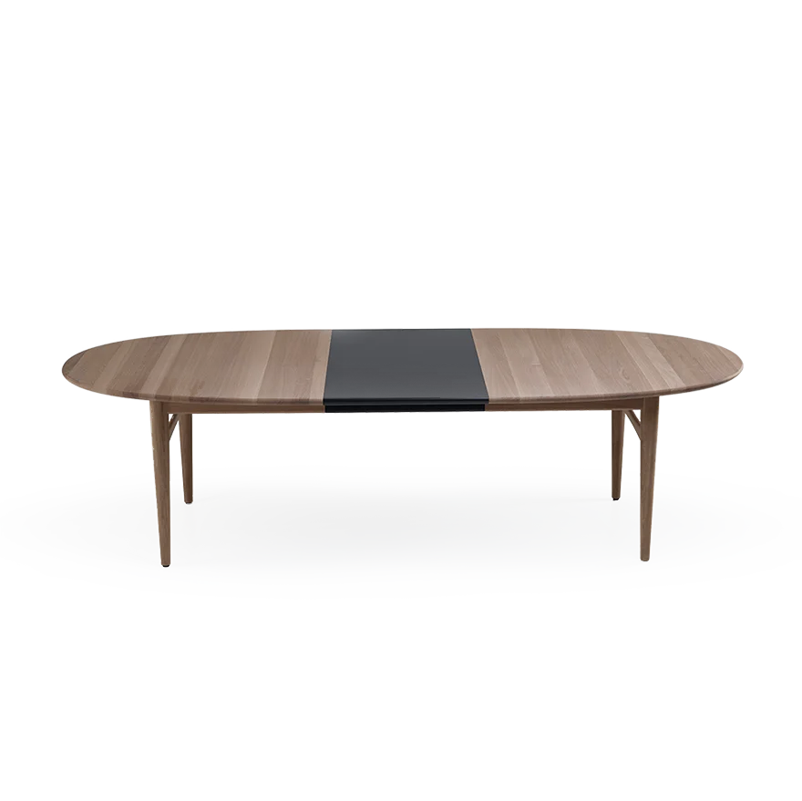 Øya Dining Table by Eikund