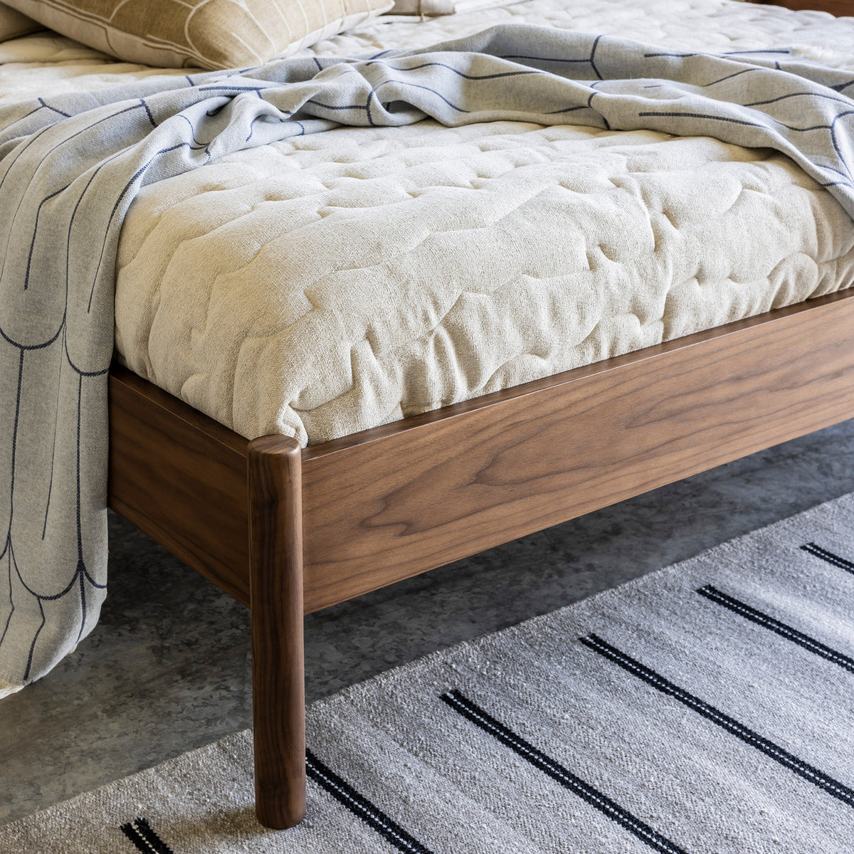 Pala Bed - King by Case