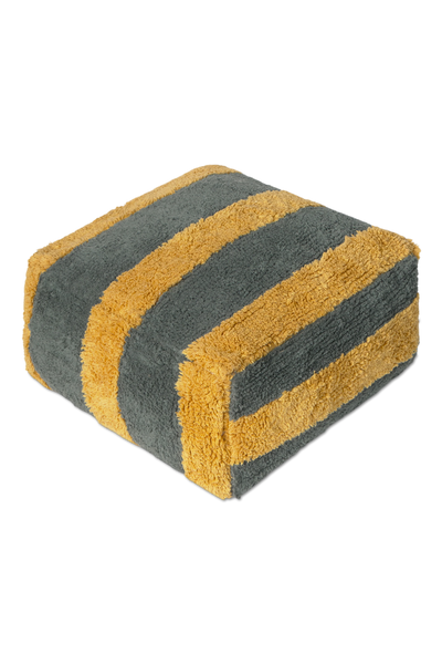 Lines Puff by Lorena Canals