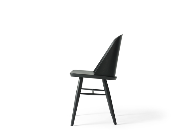 Synnes Dining Chair by Audo Copenhagen (Floor Model)
