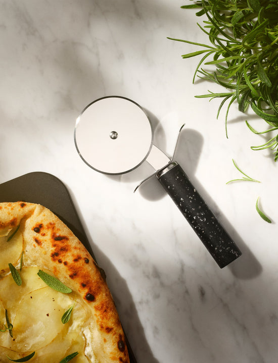 REDO Pizza Slicer by Rig-Tig