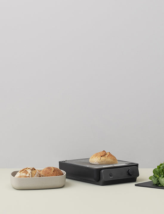 Tray-It Bread Tray by Rig-Tig
