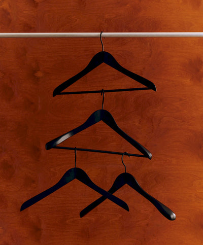 Smooth Coat Hanger by Hay