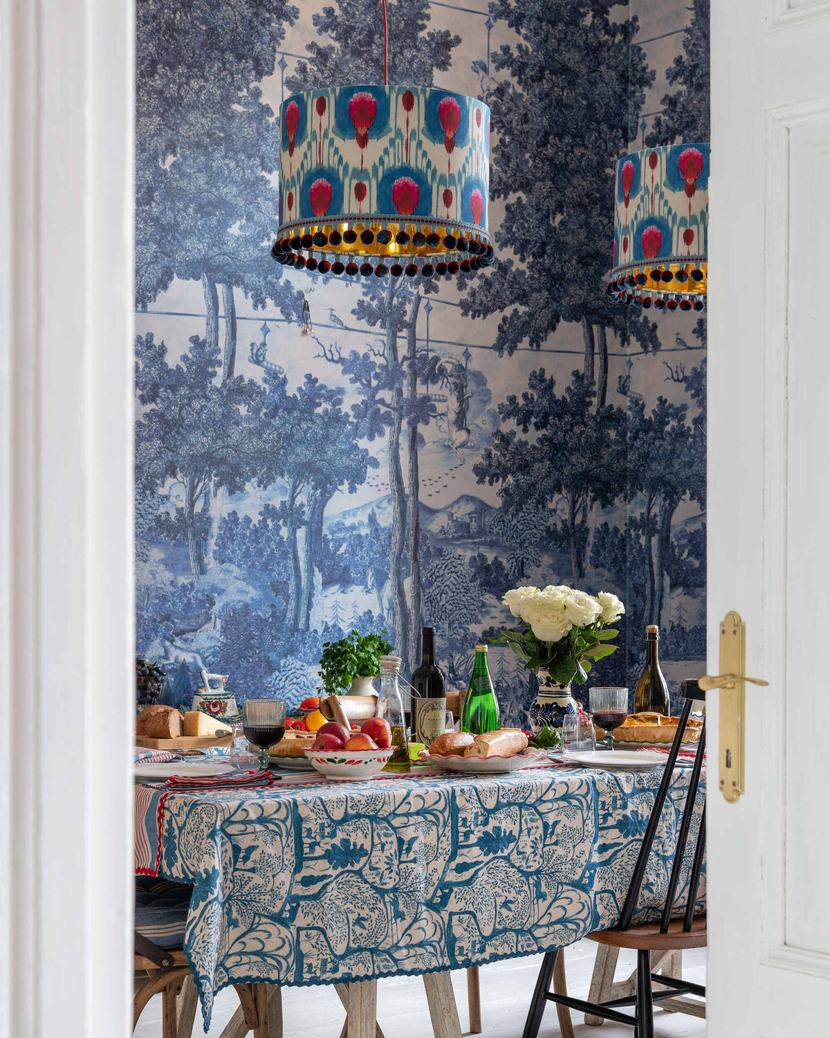 TOILE DU CARPATHIANS Wallpaper by Mindthegap