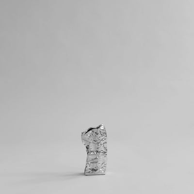 Kami Vase, Mini - Chrome by 101 Copenhagen