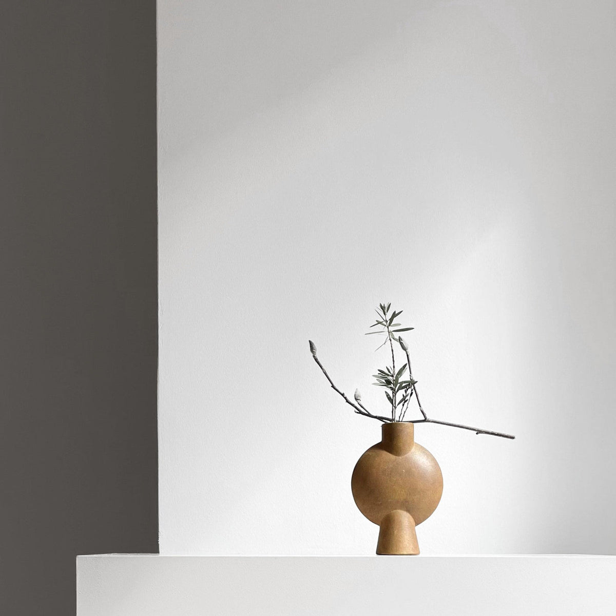 Sphere Vase Bubl, Mini - Ocher by 101 Copenhagen