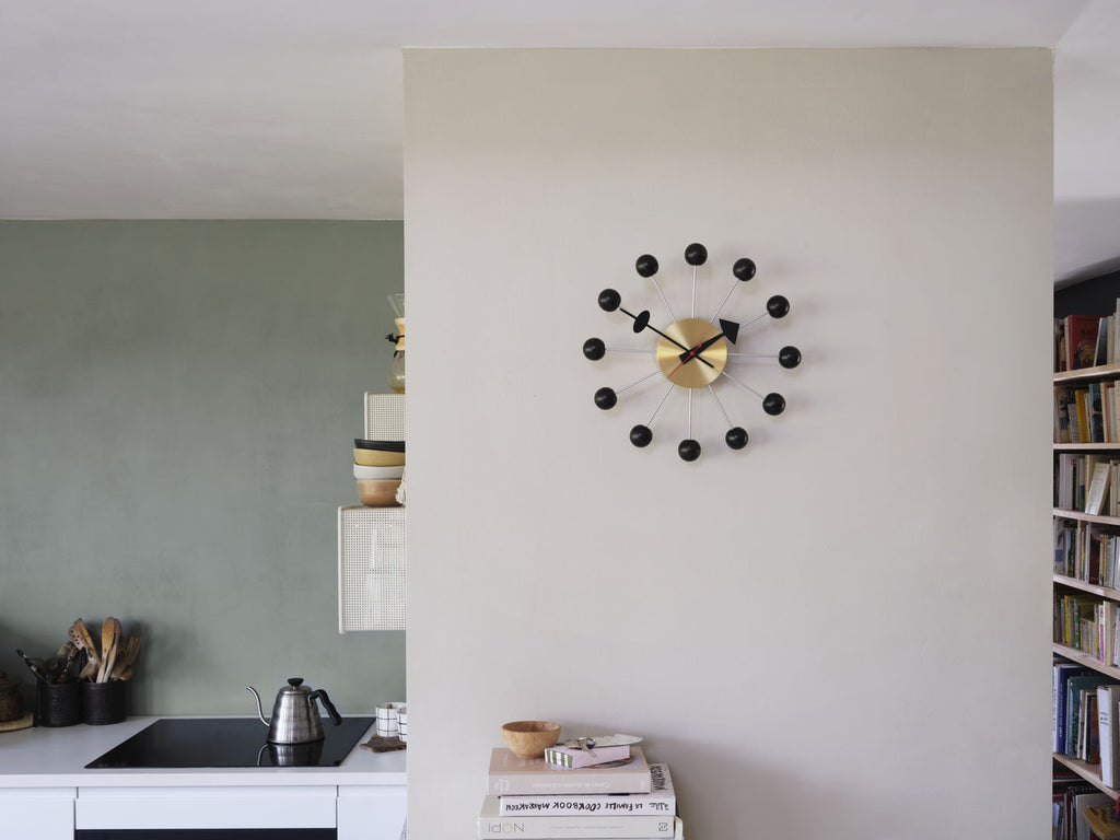 インテリア時計 vitra Design museum e Nelson Ball Clock by Vitra | Modern Design Wall Clock from | The Modern Shop