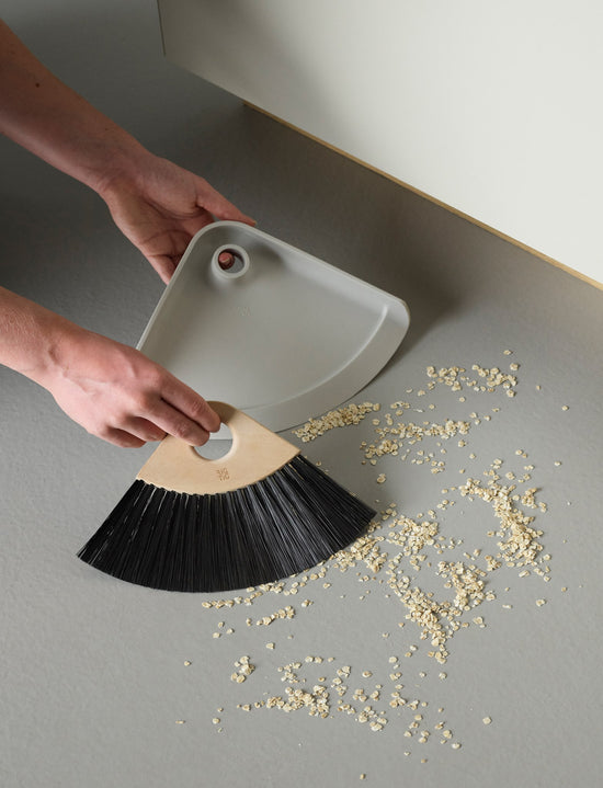 Sweep-It Dustpan & Broom by Rig-Tig