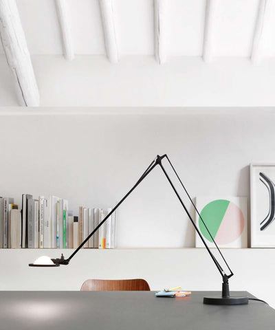 Lampe de table Bérénice par Luceplan