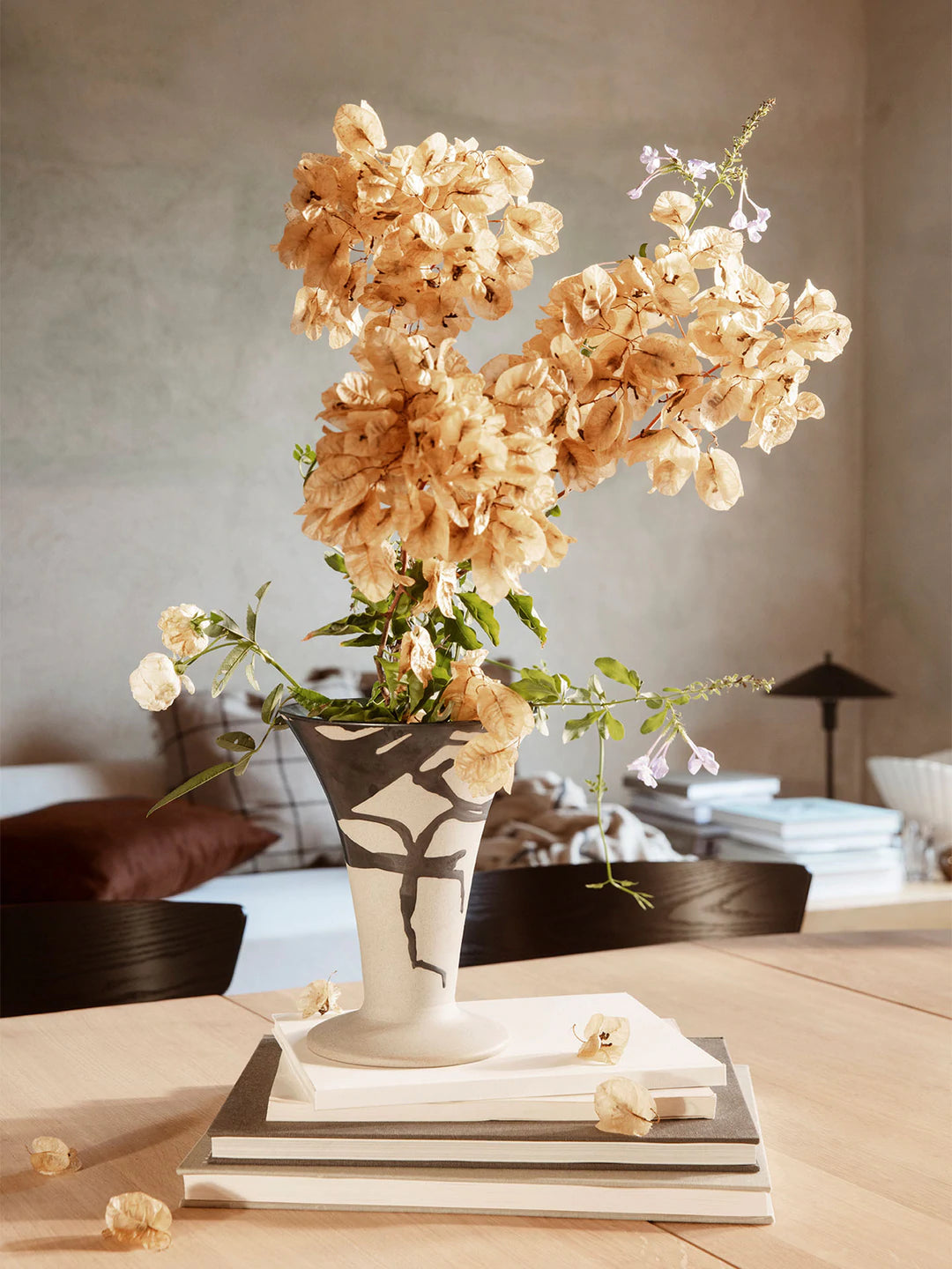 Flores Vase by Ferm Living