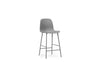 Chaise de bar/comptoir Form 75/65cm en acier par Normann Copenhagen