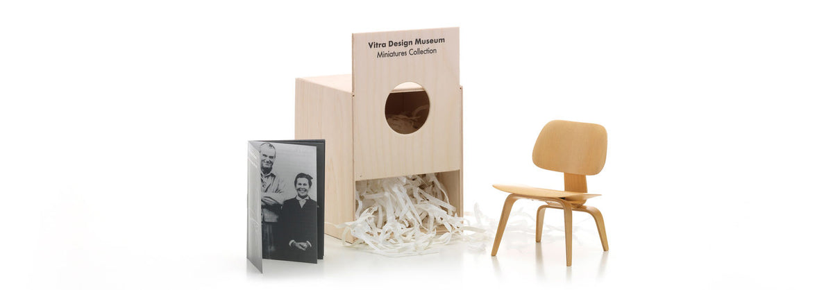 LCW par Eames, de la collection Miniatures de Vitra