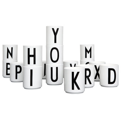 Tasse en porcelaine personnelle (AZ) par Design Letters