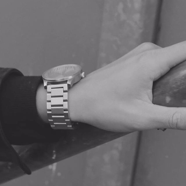 Montre Tube Série S par Leff Amsterdam