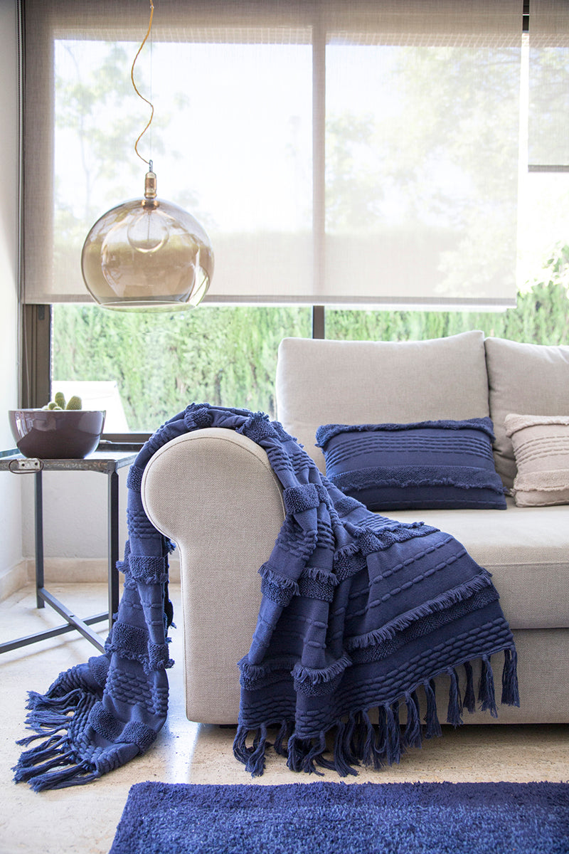 Early Hours Knitted Blanket Air by Lorena Canals