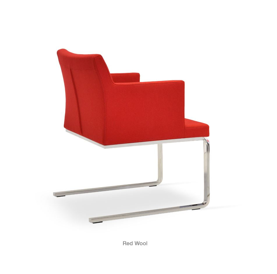 Soho Flat Lounge Chair by Soho Concept