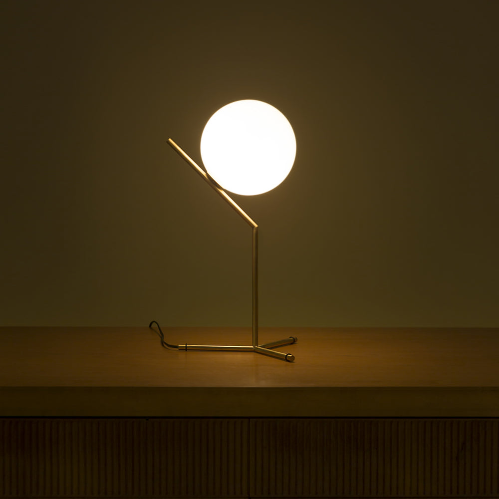 Lampe de table IC Lights de Flos