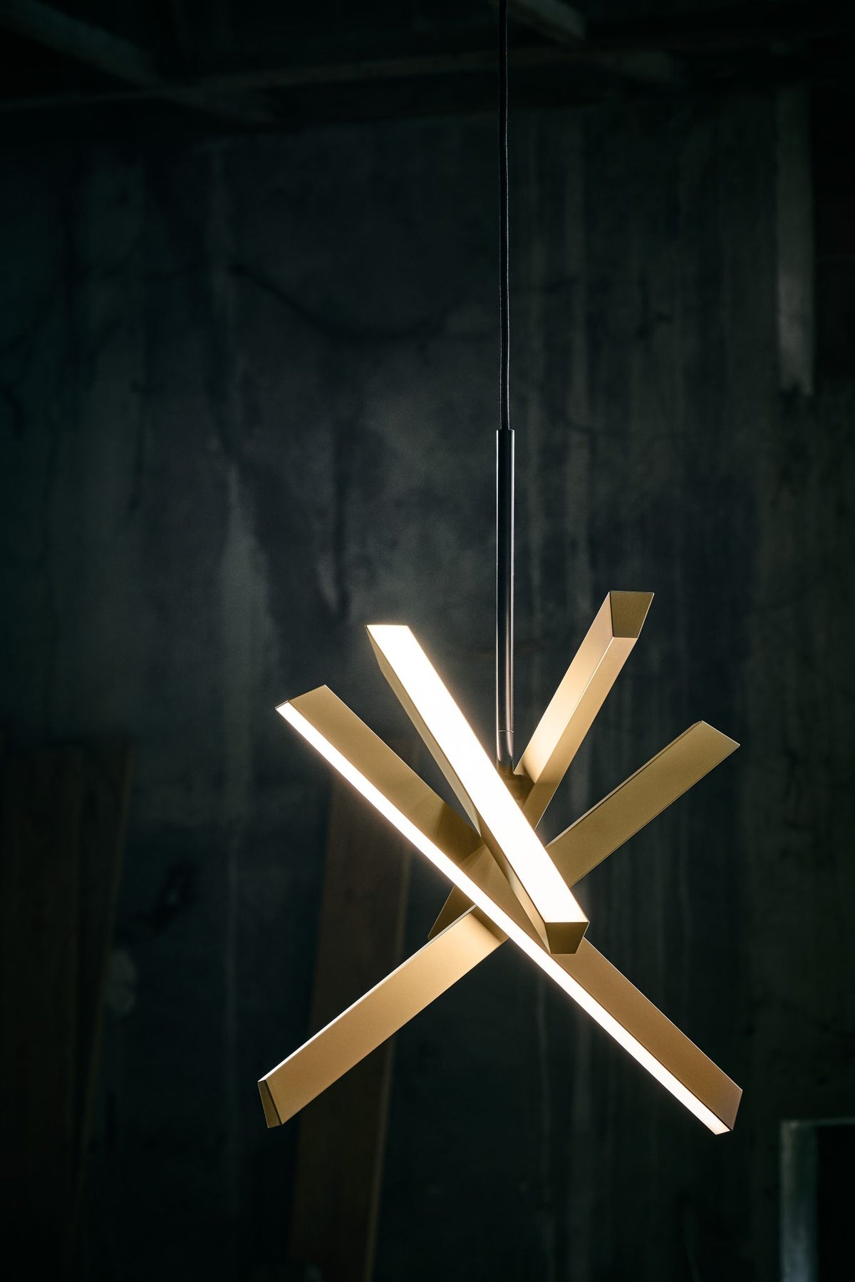 Konnect PV4 Pendant by Seed Design