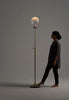 Lampadaire LED Mist par Seed Design