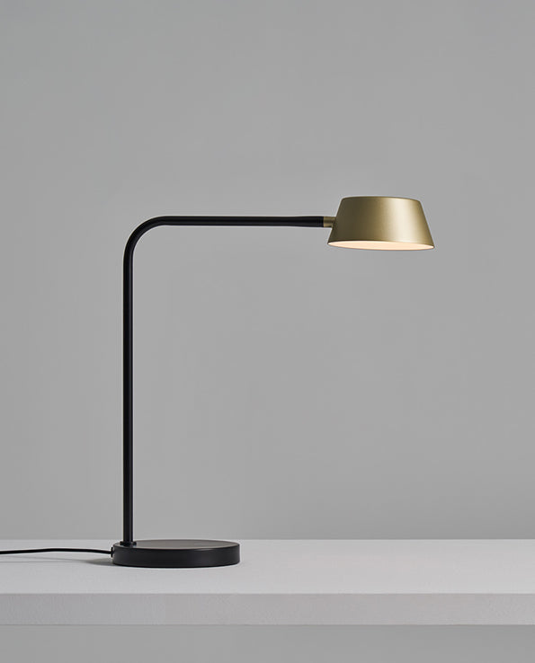 Lampe de table OLO par Seed Design