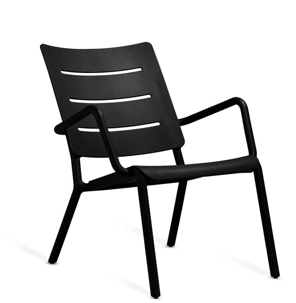 OUTU Lounge Chair by TOOU