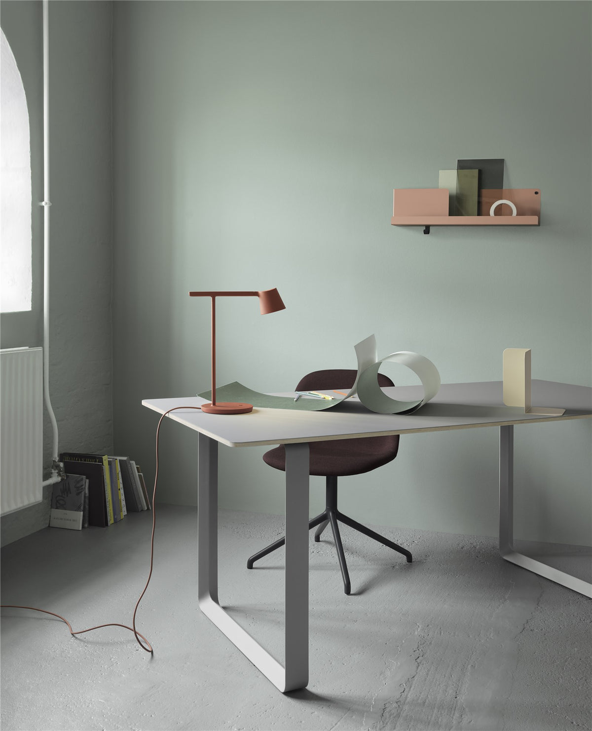 Tip Table Lamp by Muuto