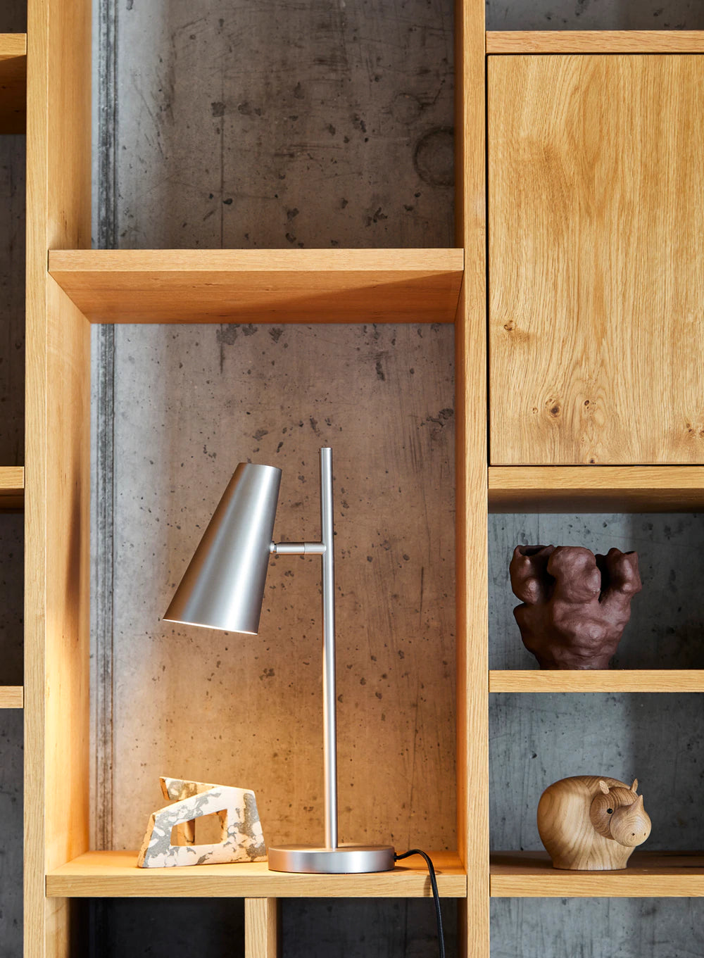 Lampe de table Cono par Woud Danemark