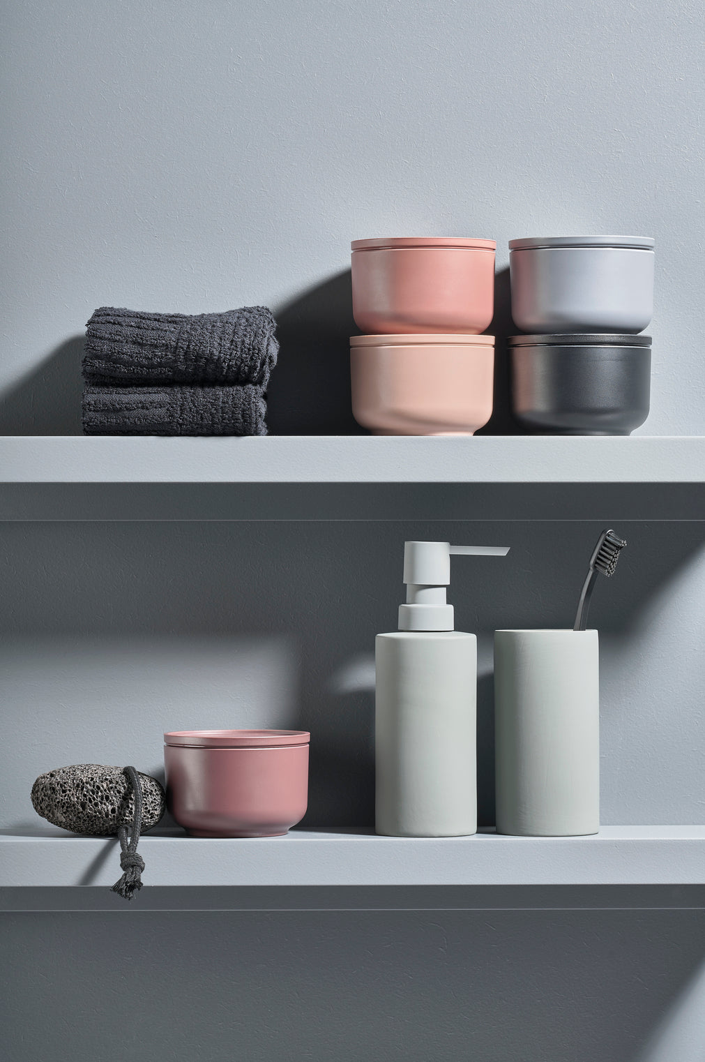 Solo Bathroom Series by Zone Denmark