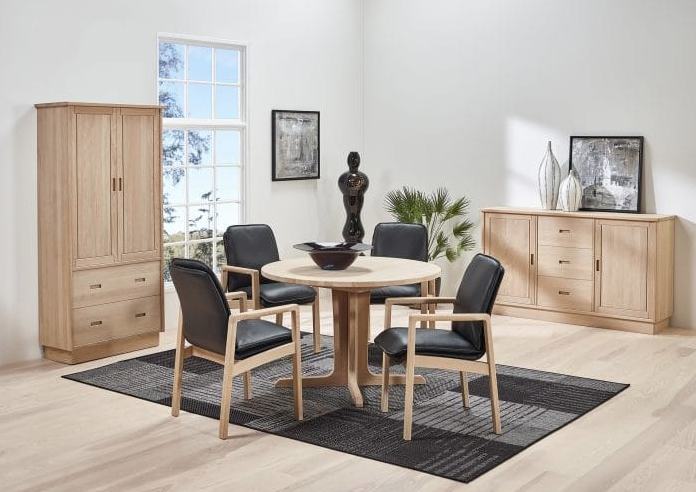 Lowback Chair (58,5 x 63 x 90 cm) by Dyrlund