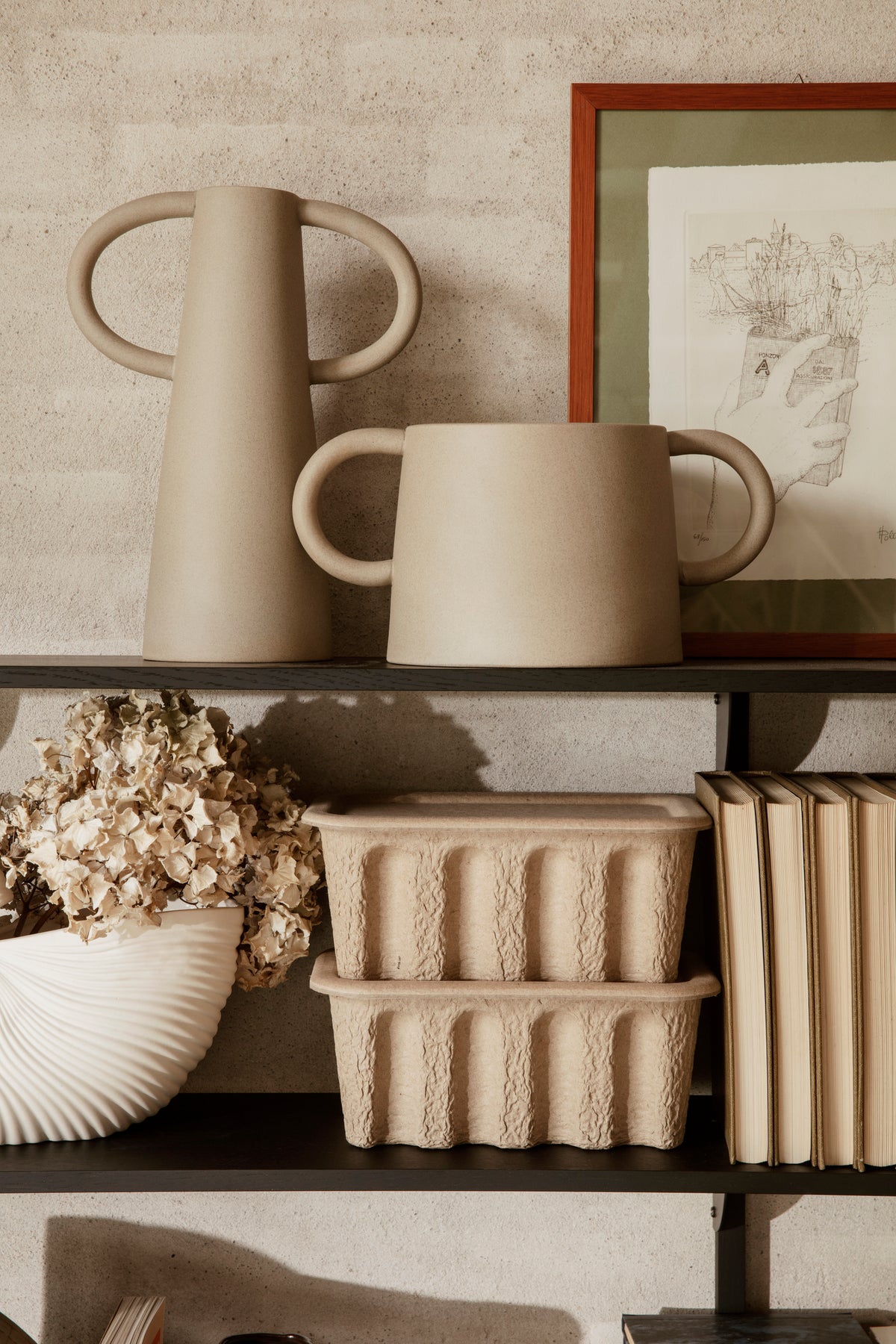 Ferm Living Anse Pot accessory with a sleek, modern design, featuring a rounded shape and smooth finish.