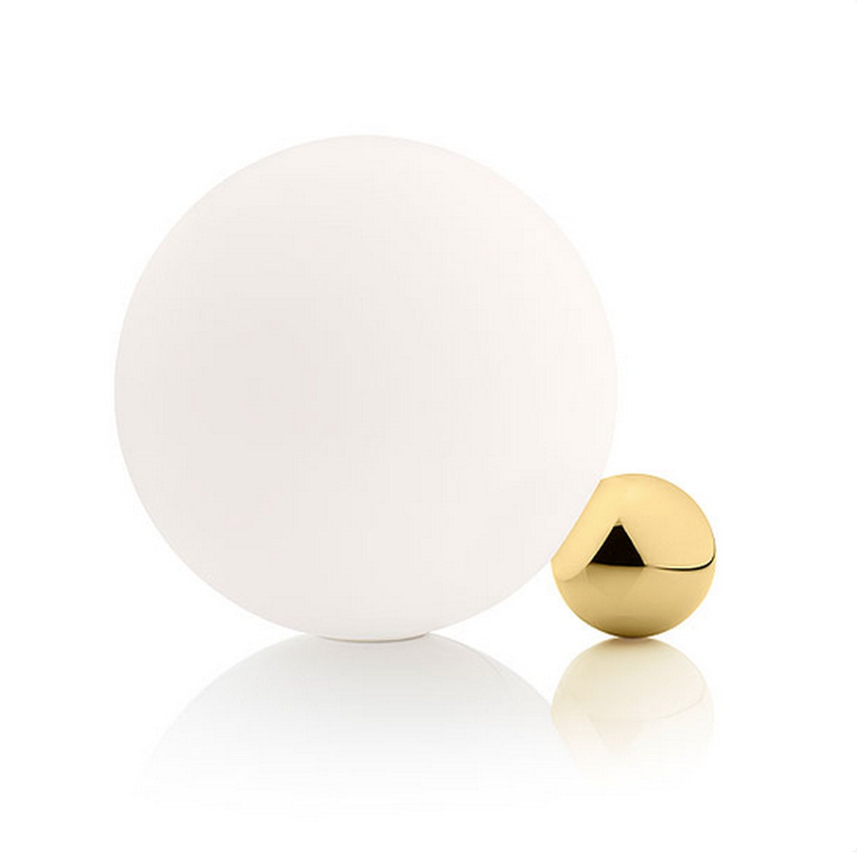 Gold Copycat table lamp by Flos, modern lighting fixture with sleek design and adjustable arm for contemporary home decor.