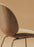 Chaise de salle à manger Beetle - Tissu à l'avant - Piètement conique - Coque plaquée par Gubi