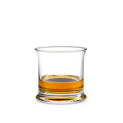 Holmegaard No. 5 glass collection’s long drinks glass with clear glass and elegant design, part of the No. 5 accessories collection.
