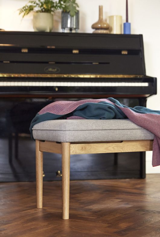 Cuddle Plaid Blankets by Hübsch
