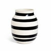 Omaggio Vase by Kähler