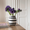 Omaggio Vase by Kähler