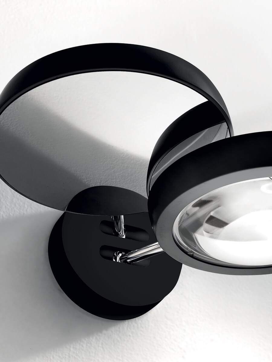 Nautilus Wall Lamp by LODES
