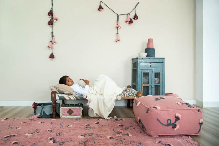 Pouf English Garden Rose par Lorena Canals