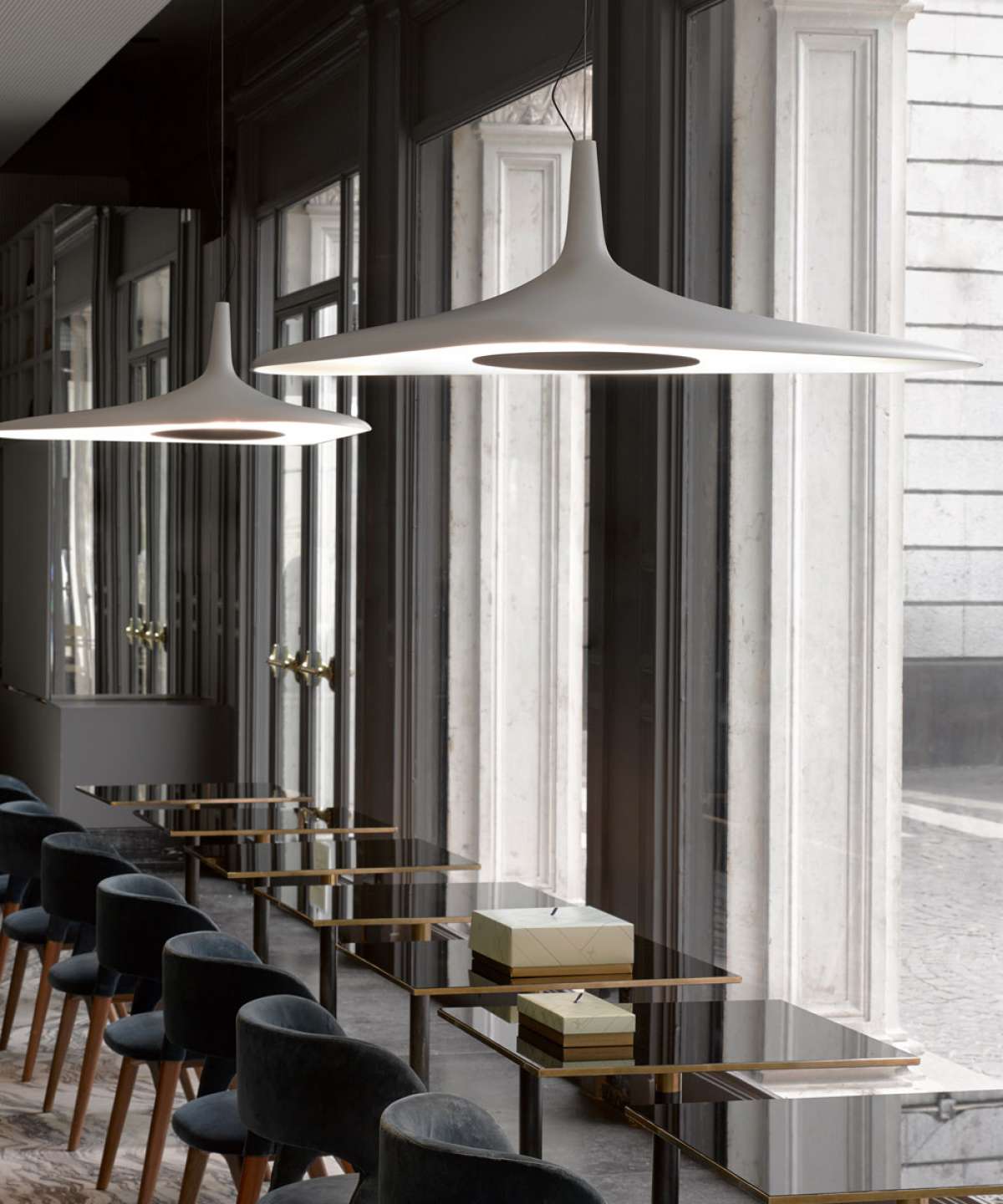 Soleil Noir Suspension Lamp by Luceplan